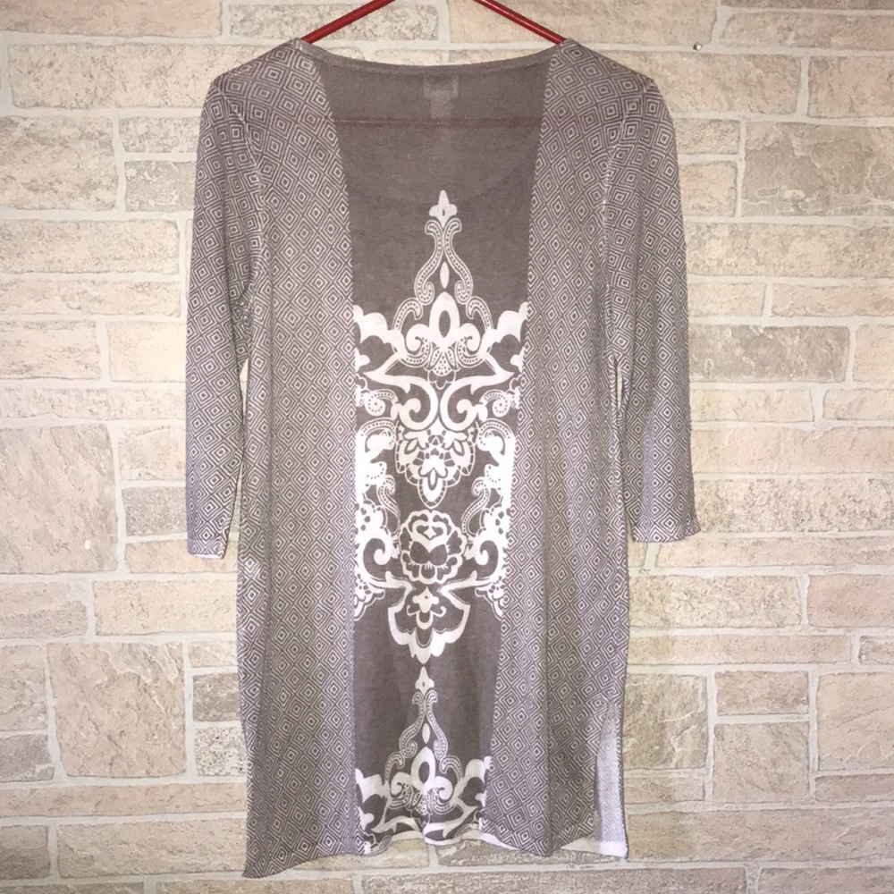 ✅Chico’s Tunic Top - Picture 6 of 8
